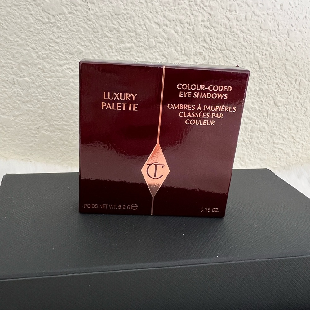 charlotte tilbury Eyeshadow palette